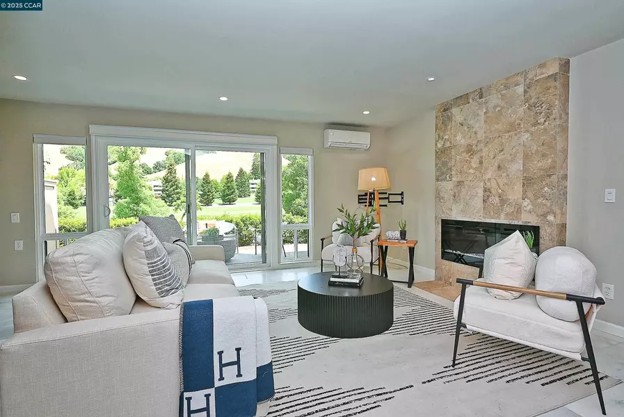 3434 Tice Creek Dr 7, Walnut Creek, CA 94595