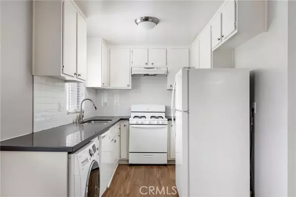 Los Angeles, CA 90045,6900 Knowlton PL