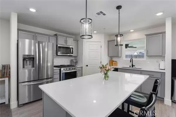 10107 Estacada AVE, Bakersfield, CA 93311