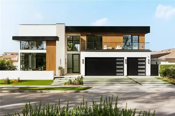 2321 Mesa DR, Newport Beach, CA 92660