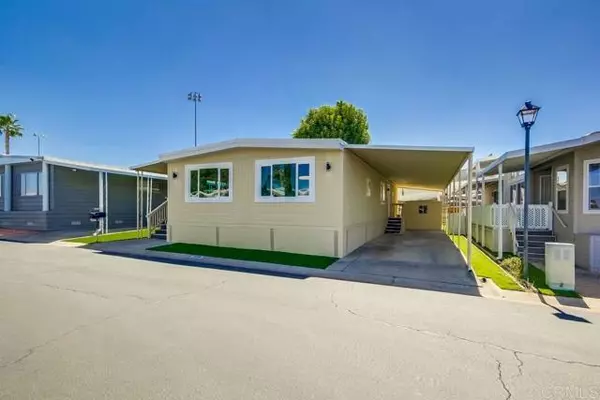 Santee, CA 92071,8301 Mission Gorge RD 208