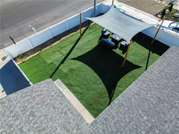 Hemet, CA 92544,44394 Meadow Grove St