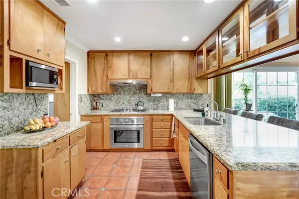 Arleta, CA 91331,9035 Woodale AVE