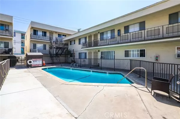 Long Beach, CA 90807,3430 Elm Ave 11