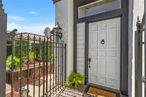 Mission Viejo, CA 92692,22691 Lajares