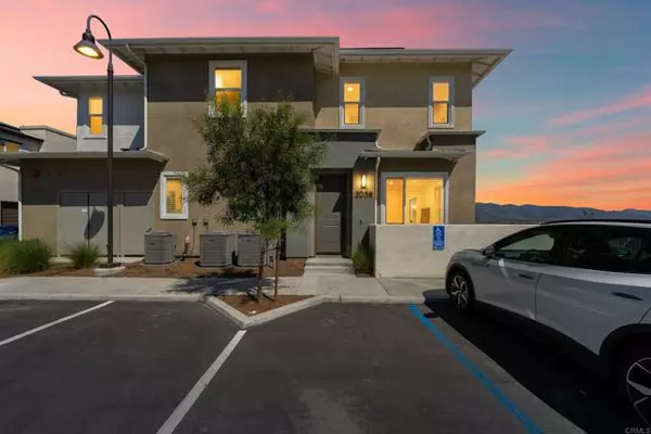 Chula Vista, CA 91913,2038 Bluestone CIR