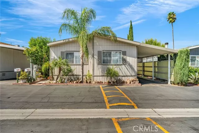 Canyon Country, CA 91351,20401 Soledad Canyon 139