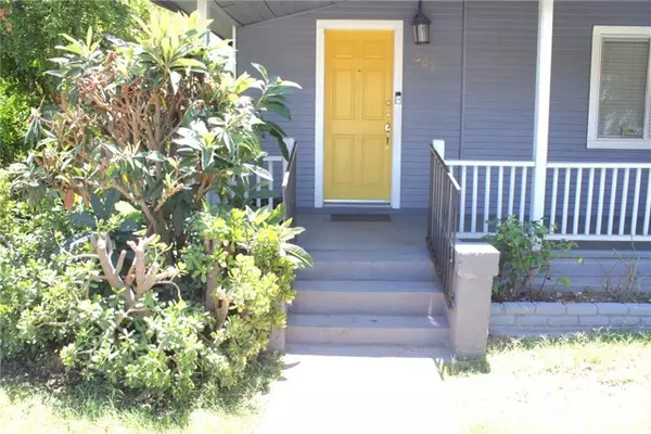 Redlands, CA 92373,507 W State ST