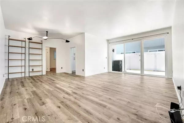 Culver City, CA 90230,6150 Buckingham 106