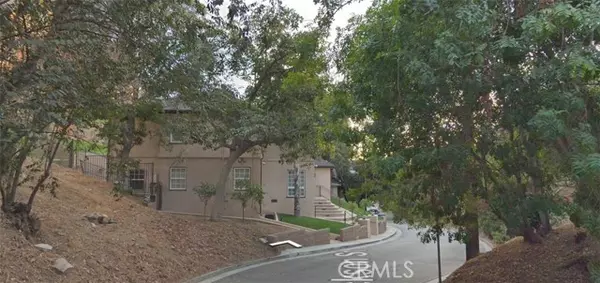 Glendale, CA 91207,1338 N Jackson