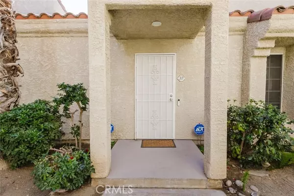 Palm Springs, CA 92264,2700 Lawrence Crossley 37