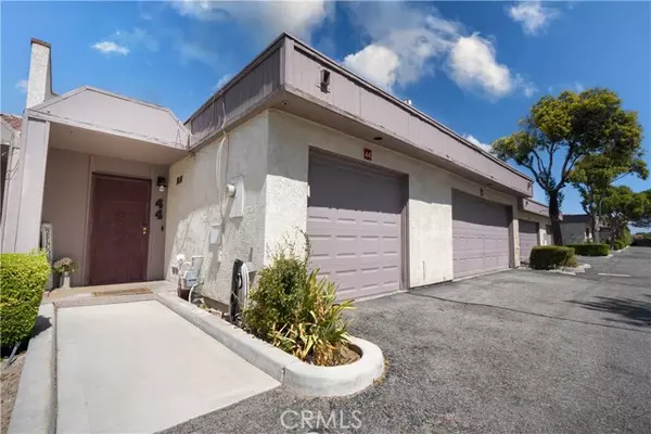 Lancaster, CA 93536,43334 32nd St W 44