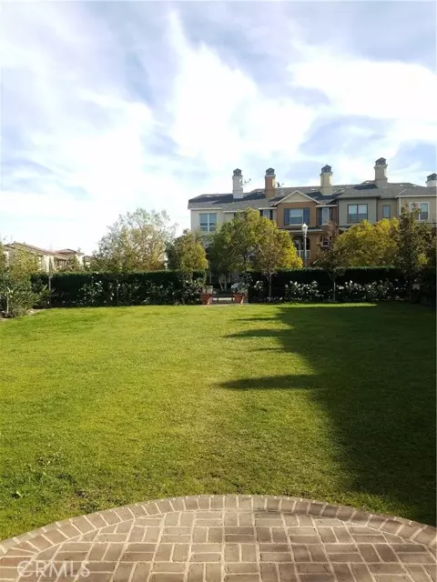 Anaheim, CA 92805,667 S Melrose