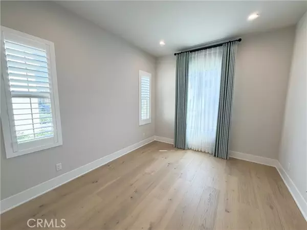 Irvine, CA 92618,115 mossvine