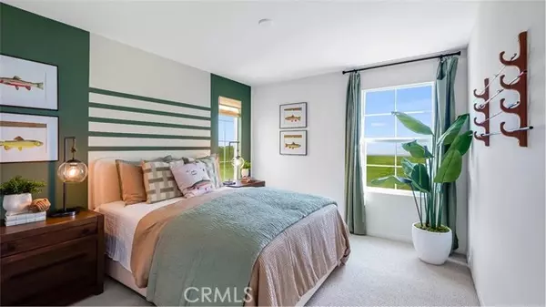 Rialto, CA 92376,1666 Phantom LN