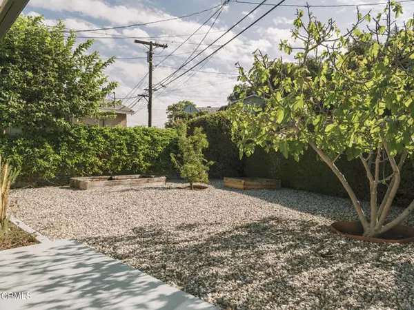 Los Angeles, CA 90042,917 N Avenue 51 A