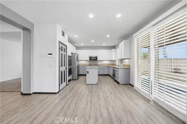 Lake Elsinore, CA 92532,34161 Camelina ST