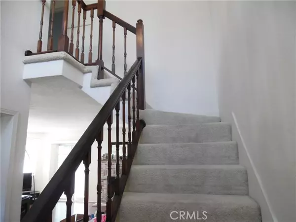 Simi Valley, CA 93063,1806 Rory LN 9