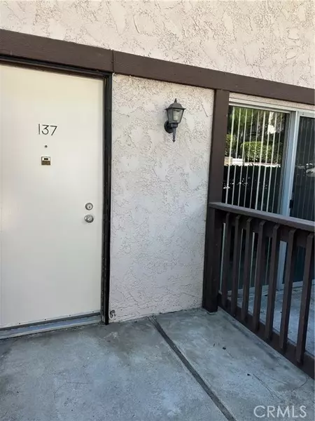 318 S Miraleste DR 137, San Pedro, CA 90732