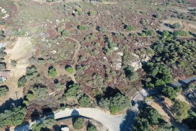 32 Cinnamon DR, Jamul, CA 91935