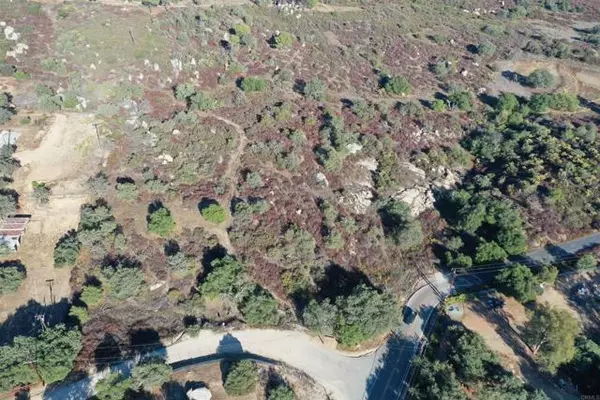 32 Cinnamon DR, Jamul, CA 91935