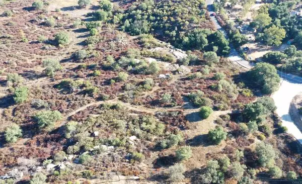 Jamul, CA 91935,32 Cinnamon DR