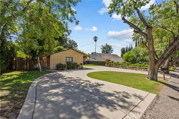 Woodland Hills, CA 91367,22308 Dolorosa