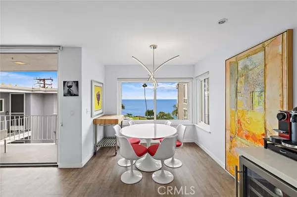 Laguna Beach, CA 92651,520 Cliff DR 304