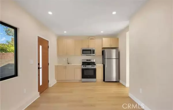 Granada Hills, CA 91344,10507 Dempsey AVE