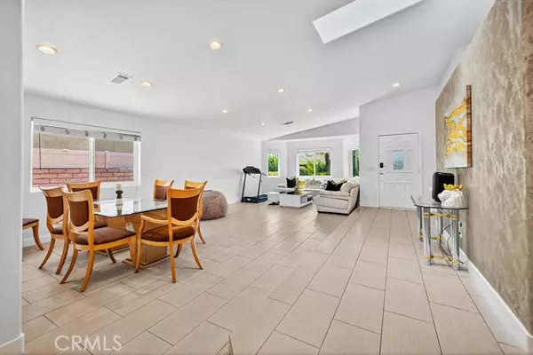 Cathedral City, CA 92234,68830 Jarana