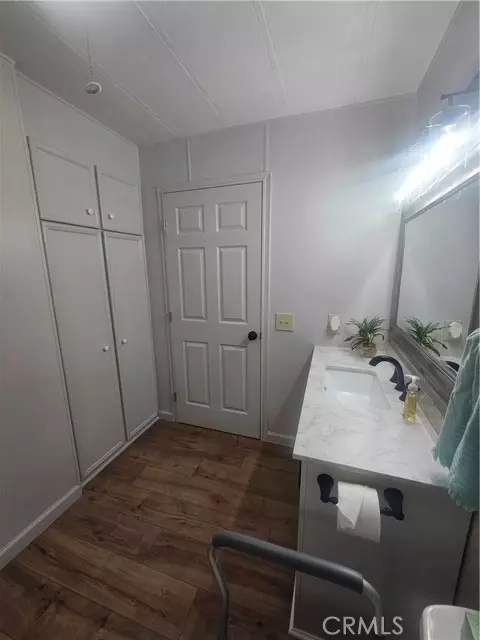 Redlands, CA 92374,626 N Dearborn ST 9