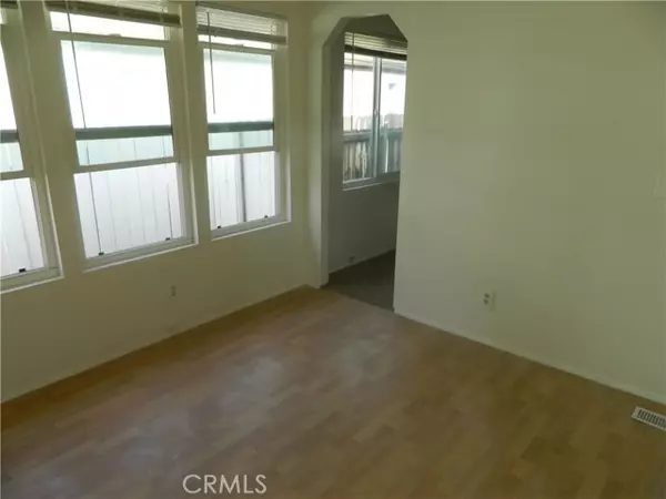 Redlands, CA 92374,140 W Pioneer AVE 104