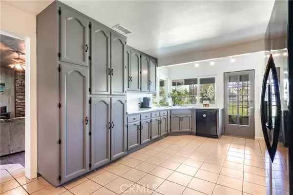 Madera, CA 93636,16993 Jennifer CT