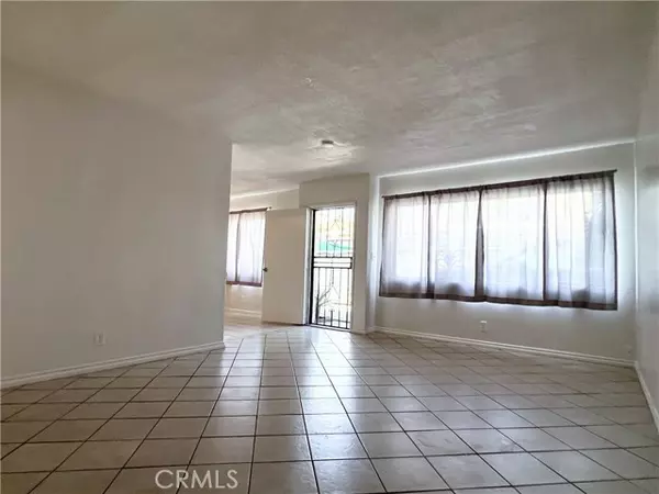 Azusa, CA 91702,216 N Dalton AVE 218