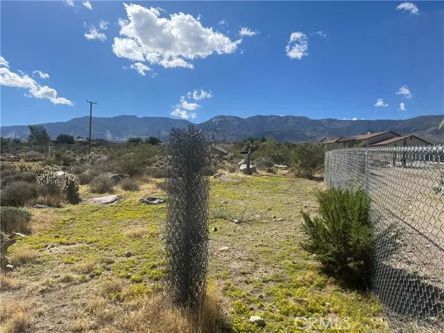 Lucerne Valley, CA 92356,503 Spinel RD