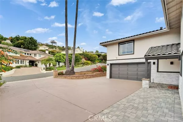 Rancho Palos Verdes, CA 90275,3664 Vigilance DR