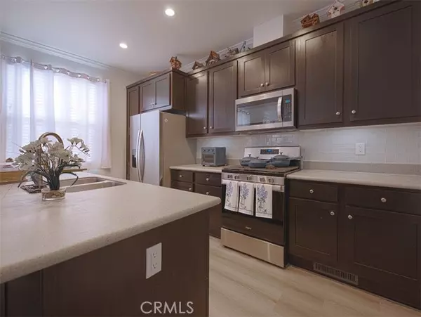 Lomita, CA 90717,2103 245th ST 7