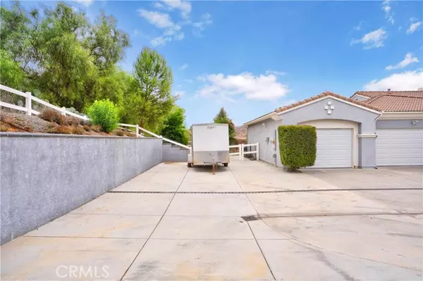 Perris, CA 92570,24006 Spencer Butte DR