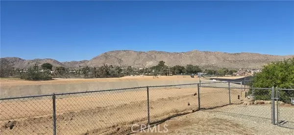 Yucca Valley, CA 92284,7501 Palm AVE 117