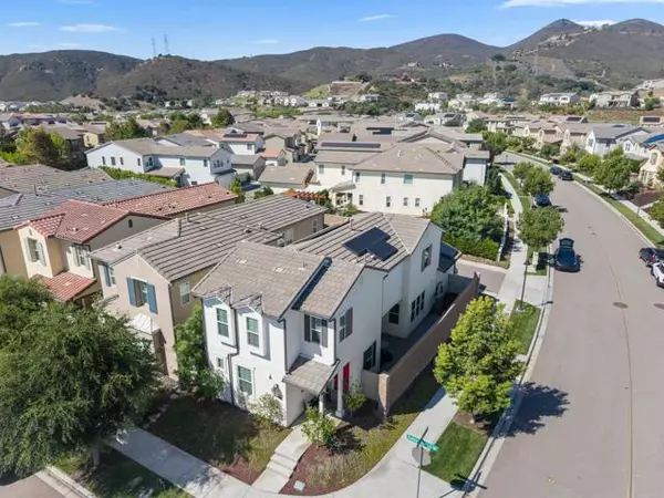 Escondido, CA 92029,21578 Saddle Bred LN