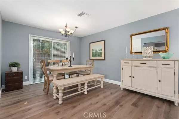 Van Nuys, CA 91405,7320 Lennox F7