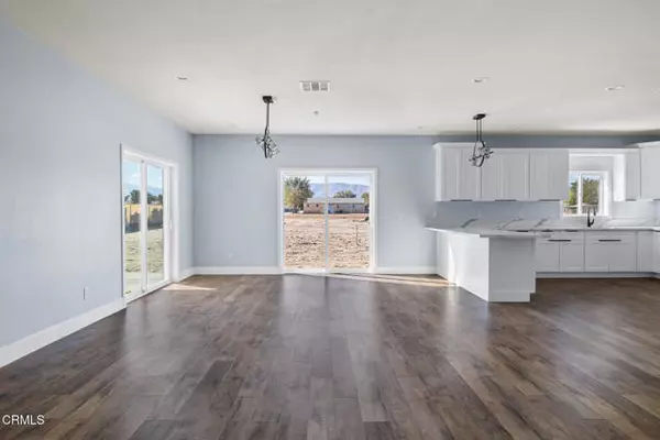 Littlerock, CA 93543,10708 E Avenue R-14