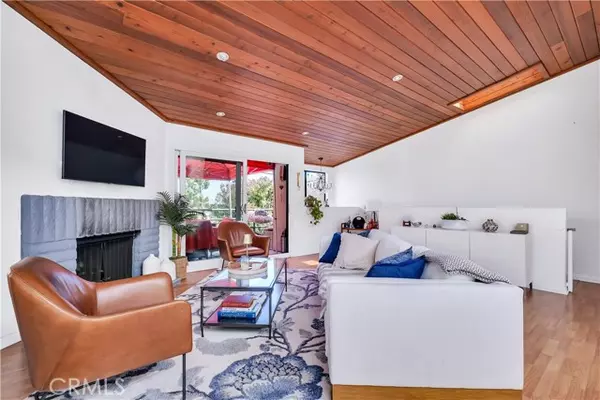 Redondo Beach, CA 90277,114 S Prospect 6