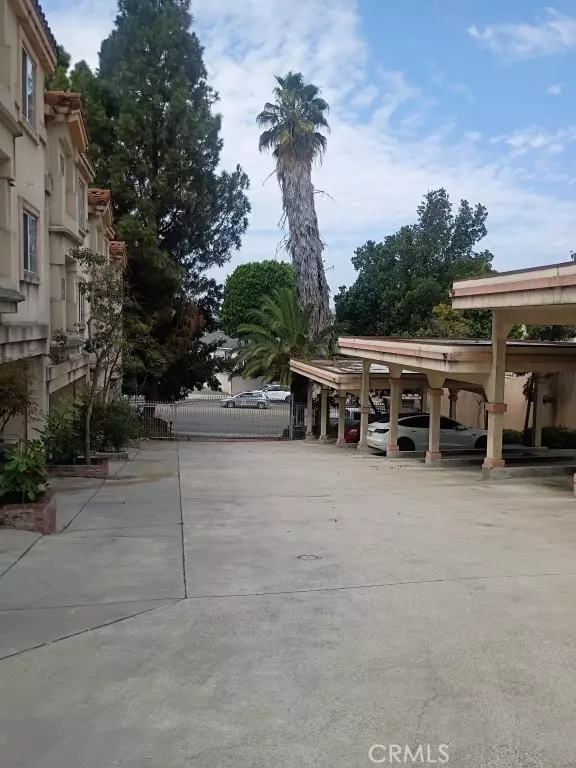 Monterey Park, CA 91754,438 S Garfield AVE E