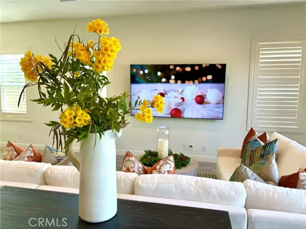 Lake Forest, CA 92630,39 Barberry