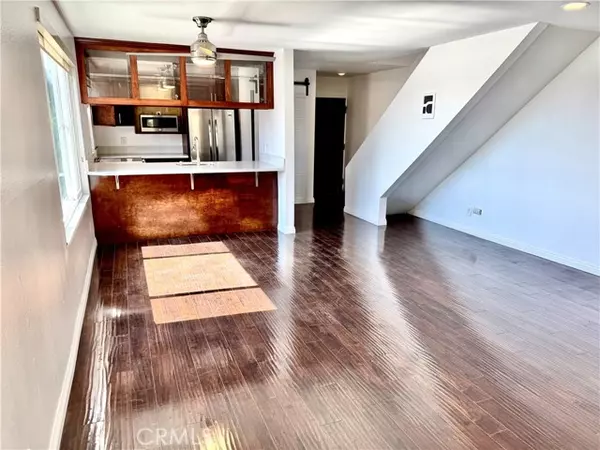 West Hollywood, CA 90069,960 960 N San Vicente BLD 12