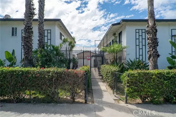 Anaheim, CA 92805,527 N Anna DR