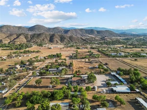 Agua Dulce, CA 91390,35655 Buckhaven RD