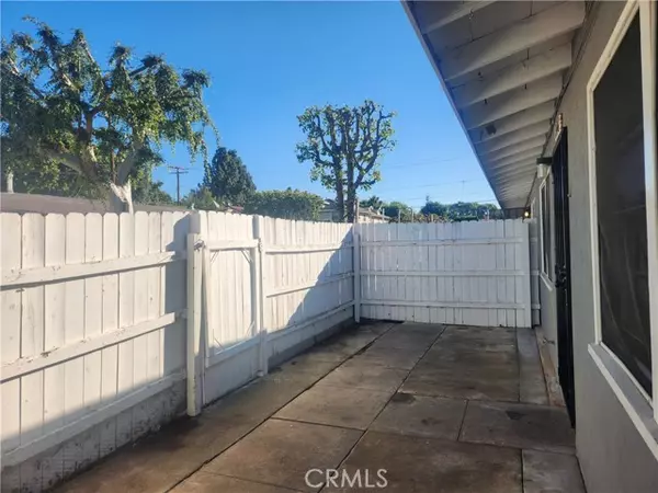 Orange, CA 92868,146 N Parker