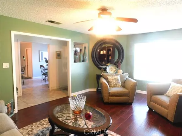 California City, CA 93505,8801 Hickory DR